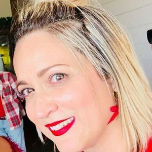 Meet your Posher, Maite